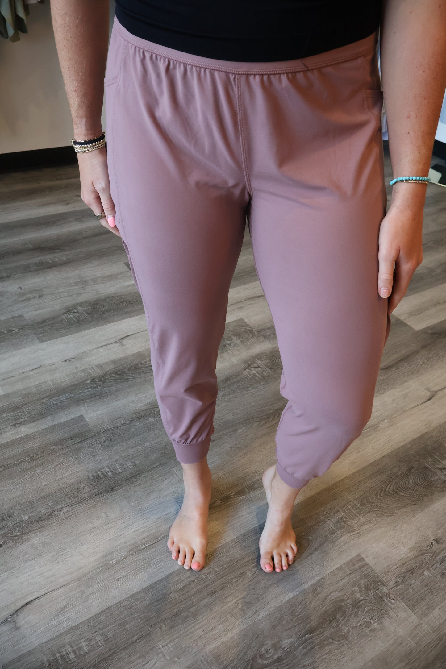 Claire Butter Joggers