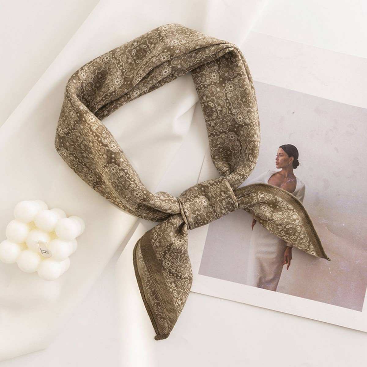 Vintage Houndstooth Print Satin Square Scarf