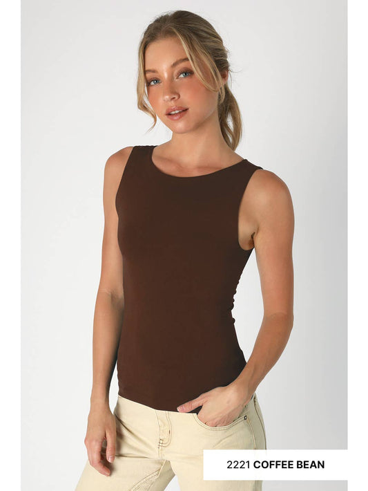 Gianna Clean Boat Neck Tank Top