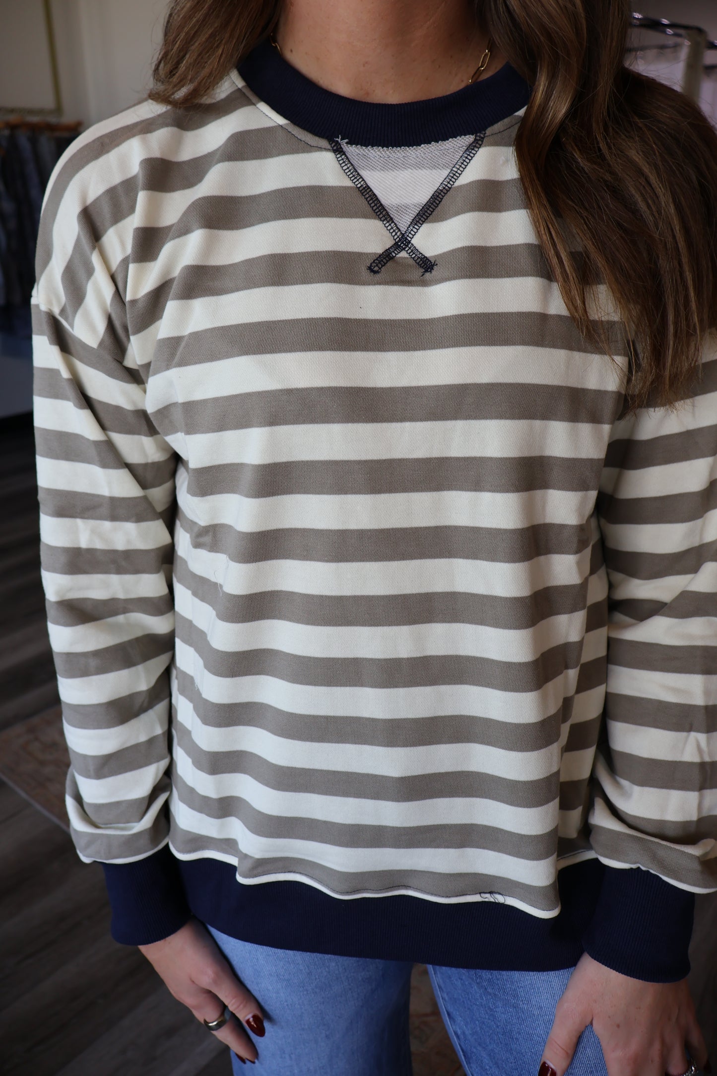 Jodine Color Contrast Crew