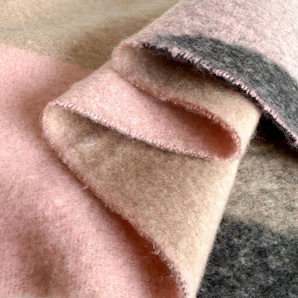 Geometric Fringe Wool Scarf