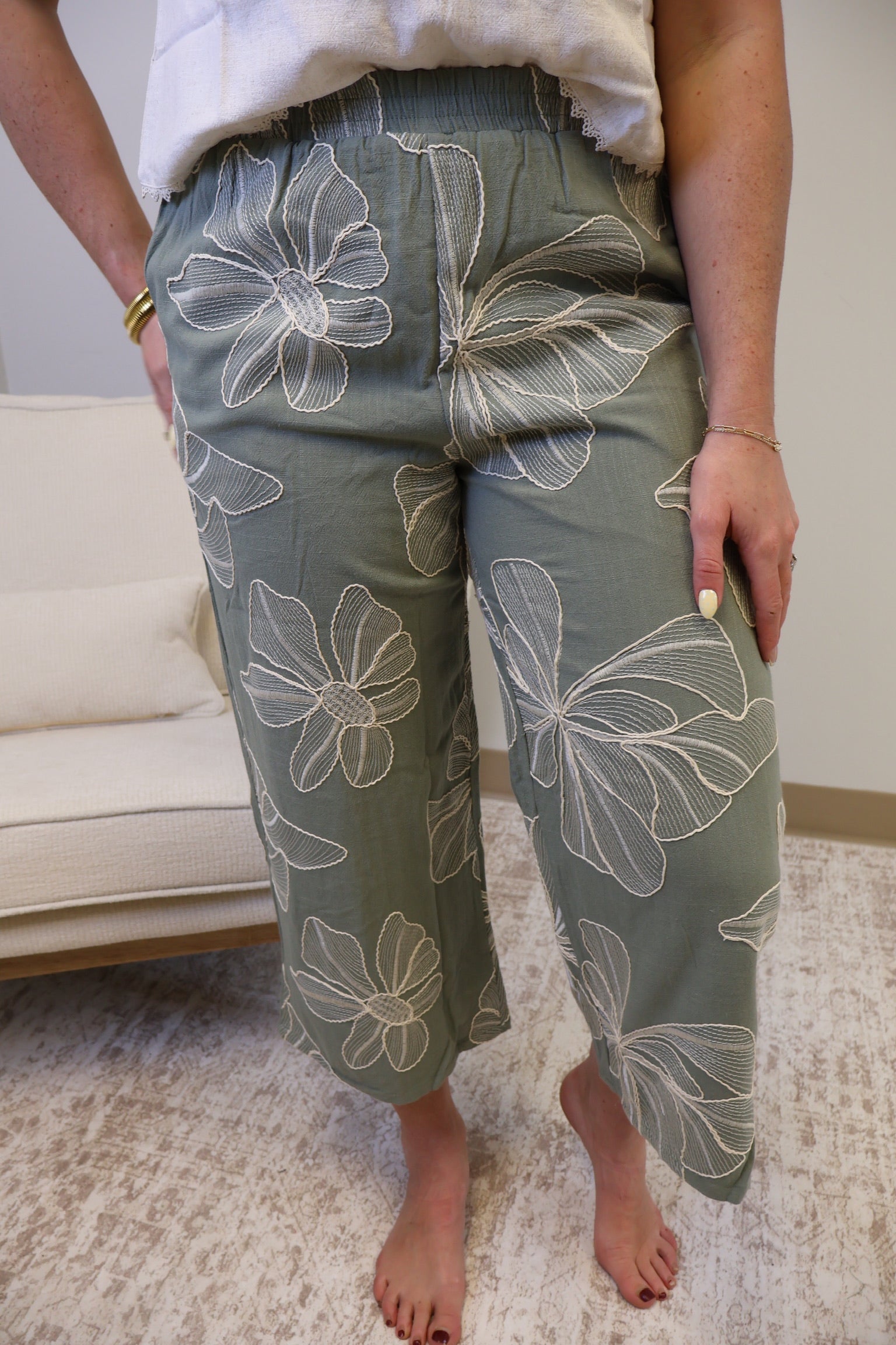 Maya Embroidered Pants