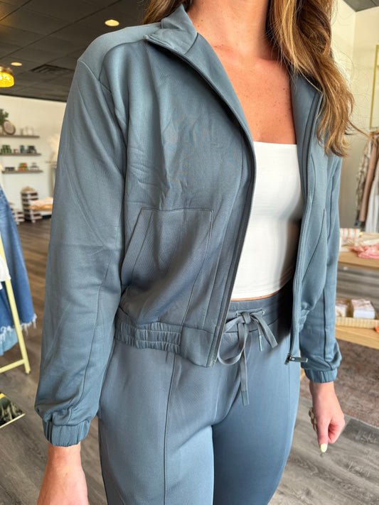 Sharon Mock Neck Zip Up Active Jacket