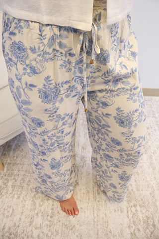 Jessi Floral Tie Waist Pants