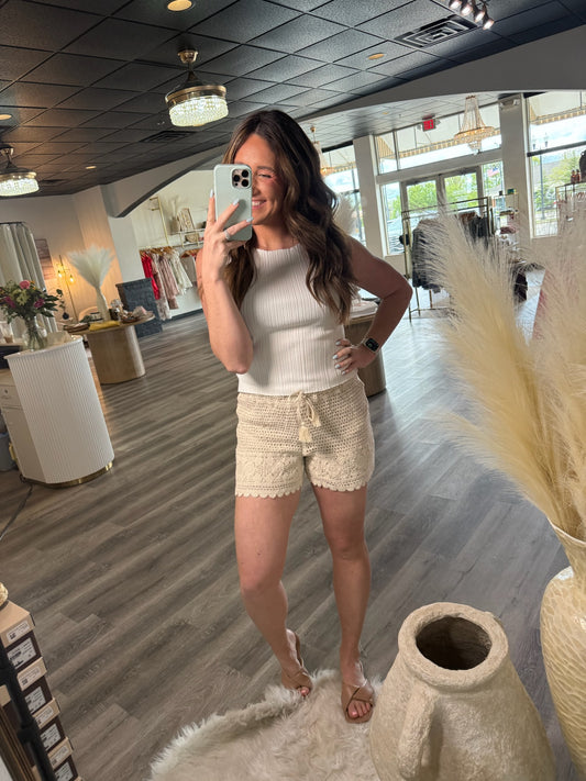 Jane Crochet Shorts