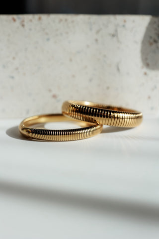 Large Ribbed Bangle