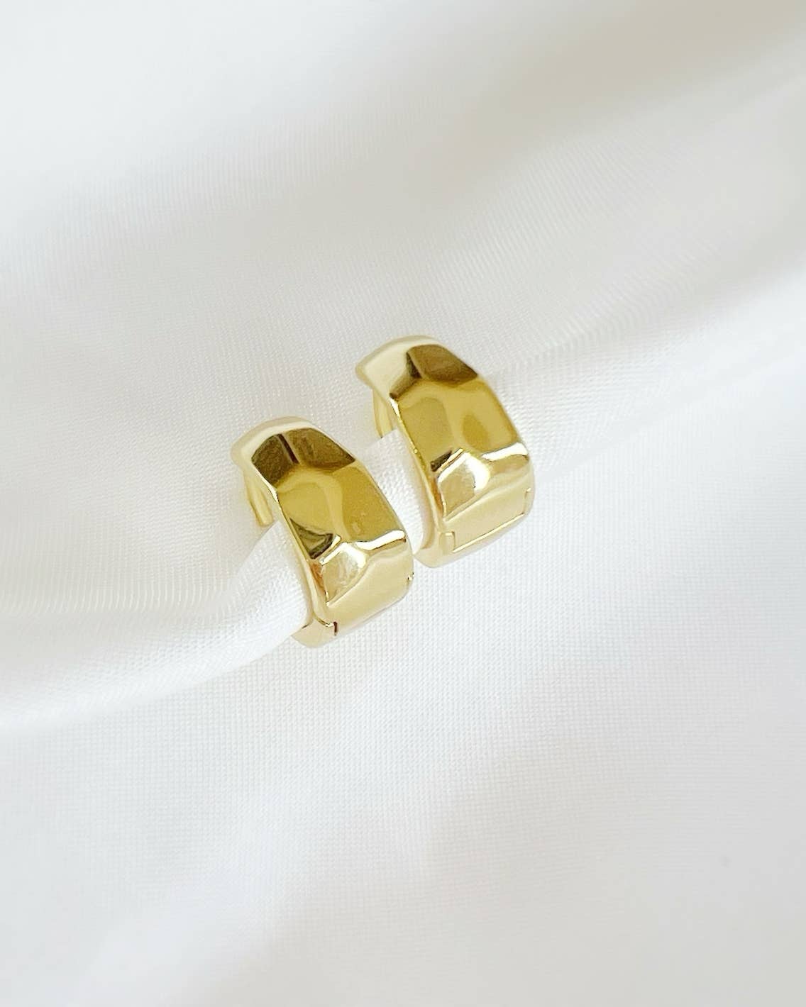 Dylan Hammered Hoops Earrings