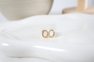 Opaline Studs Earrings