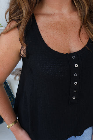 Maxine Wavy Lace Tank