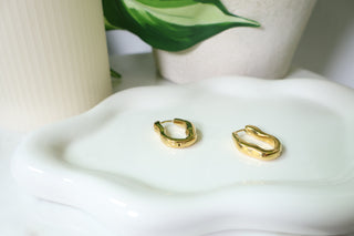 Darcy Oval Hoop Earring