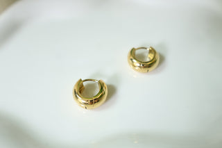 Rue Small Classic Hoop Earring