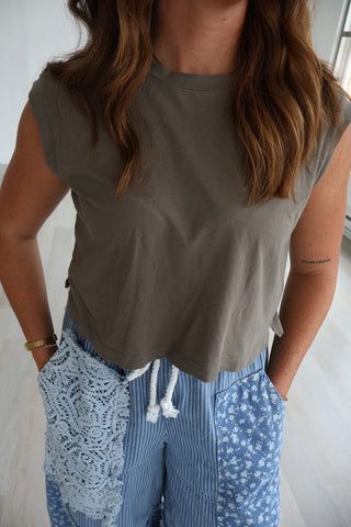 Flex Sleeveless Tee