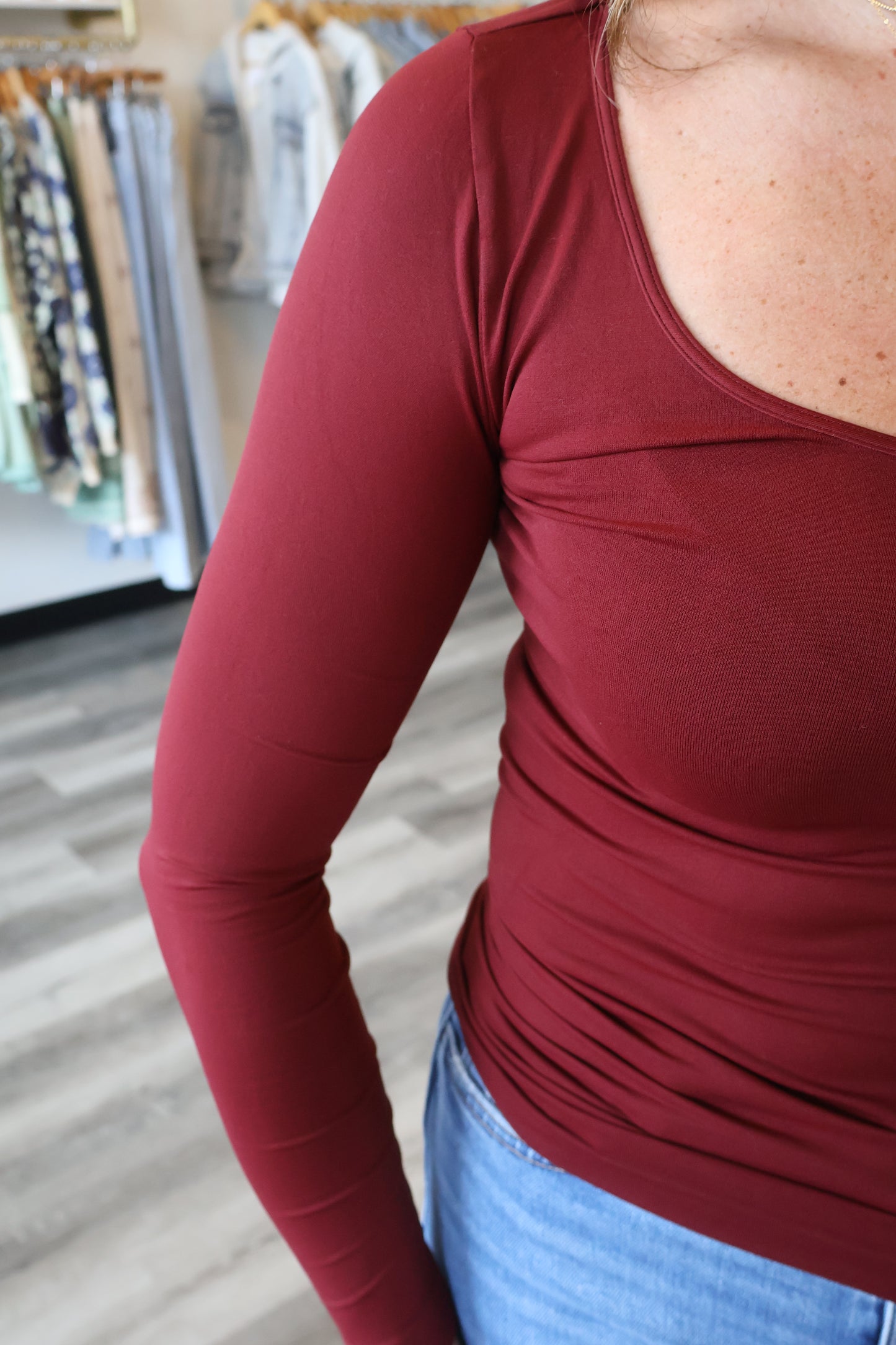 Bails Long Sleeve Scoop Neck Top