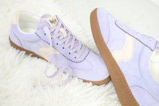 Spoiler Alert Sneaker