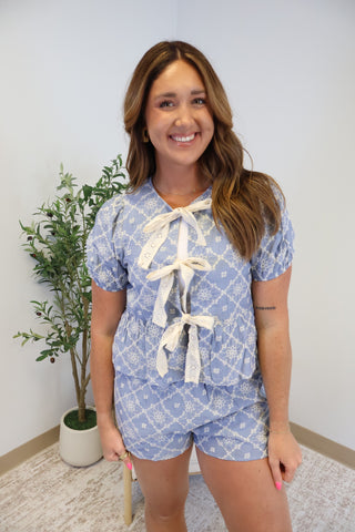 Julie Tie Front Set