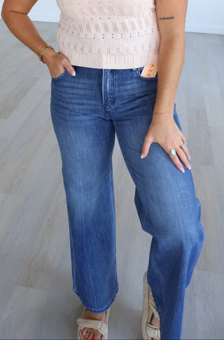 Lennon High Rise Wide Jeans