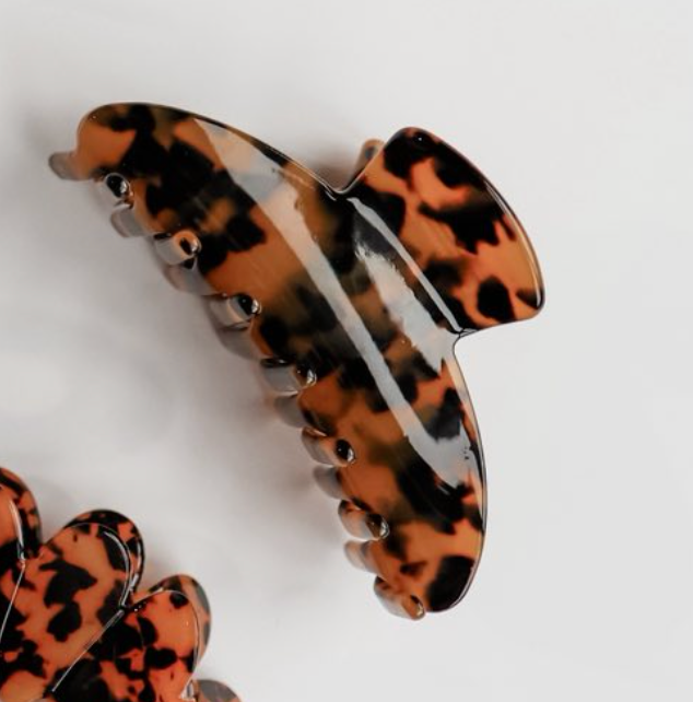 Crescent Brown Tortoise Clip