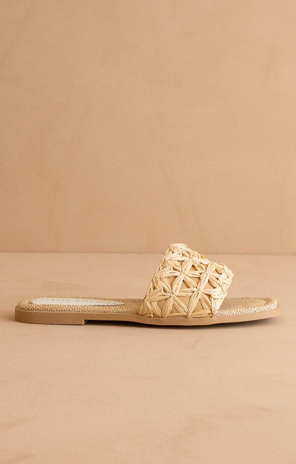 The Natasha | Natural Raffia Slide with Woven Basket Feature