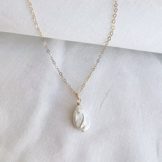 Cora Freshwater Pearl Necklace Gold Filled