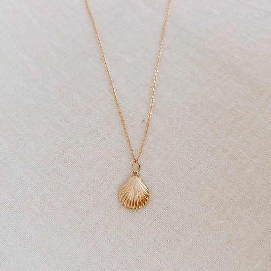 Shelly Necklace