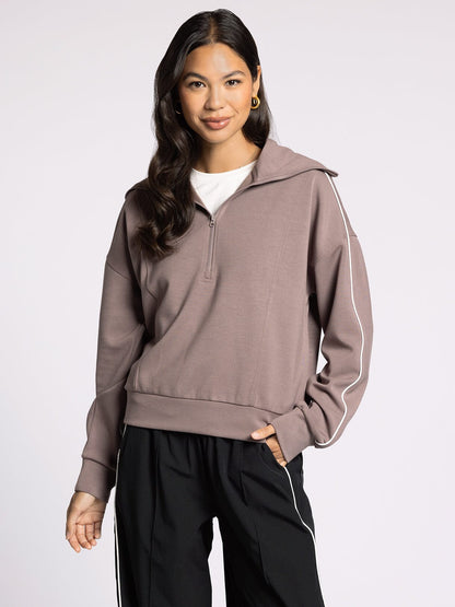 Regalia Pullover